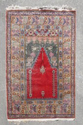 SEMI-ANTIQUE TURKISH HAND KNOT