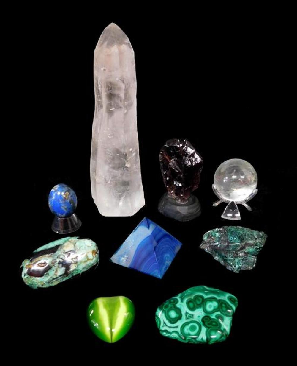 SEMI-PRECIOUS STONES, SOME CARVED
