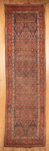 SEMI?ANTIQUE PERSIAN RUNNERSem