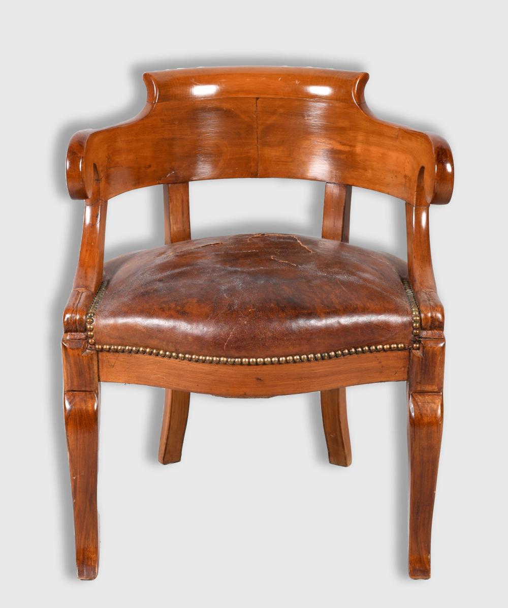 SENATOR WARNER'S EMPIRE MAHOGANY