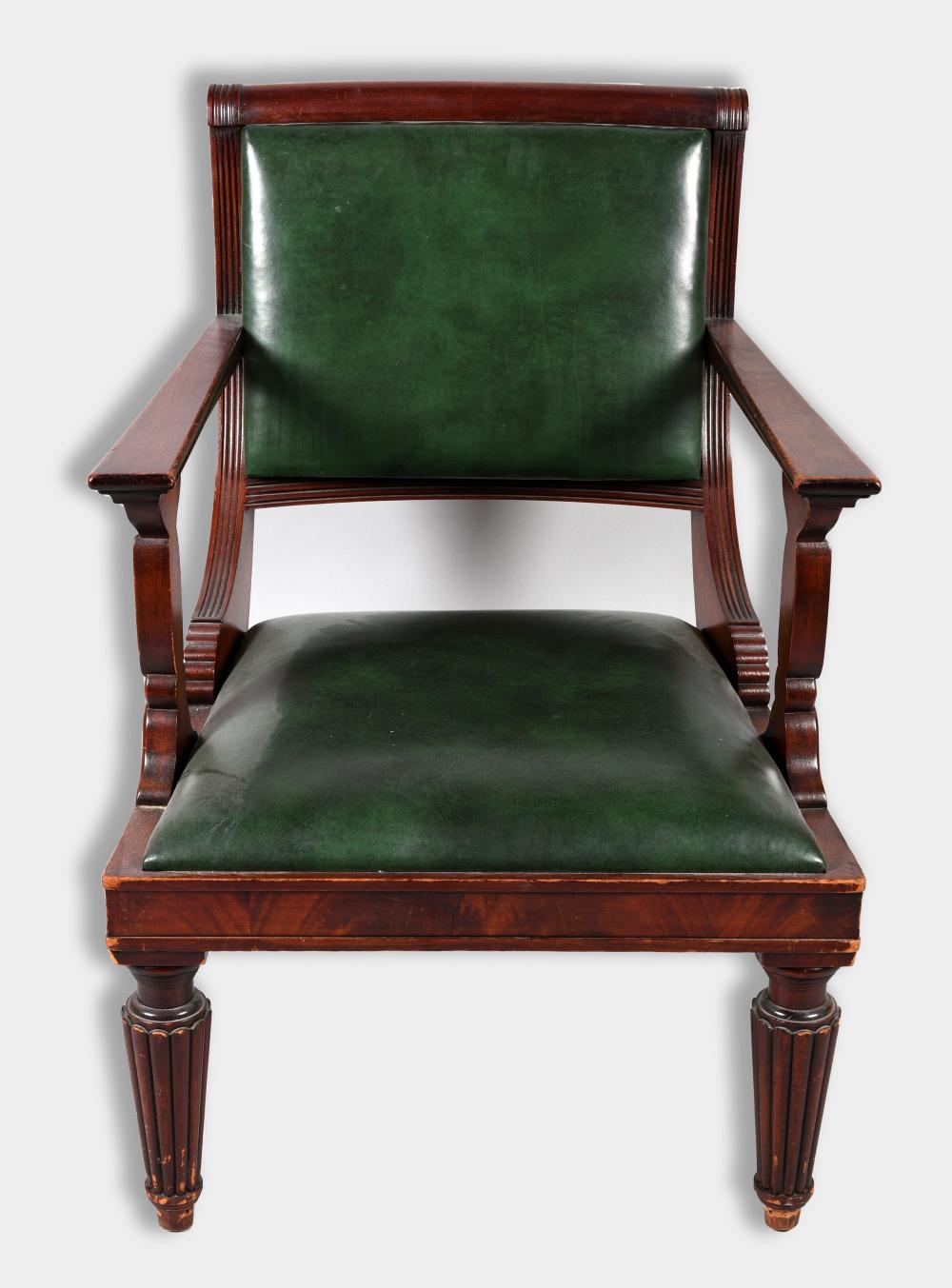 SENATOR WARNER'S REPLICA SENATE
