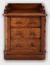 SENATOR WARNER'S VICTORIAN WAL