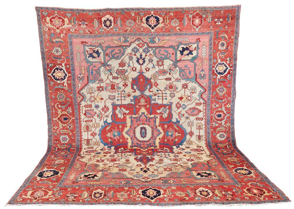 SERAPI CARPET, PERSIA, LAST QUARTER