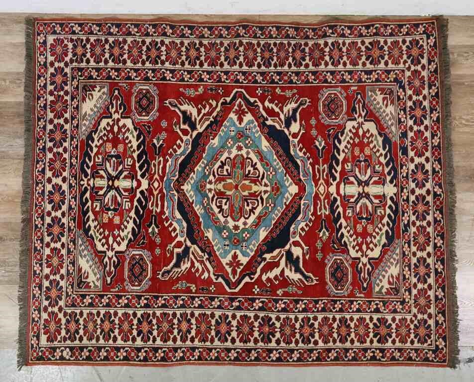 SERAPI STYLE RUGSerapi style rug.