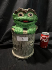 SESAME STREET OSCAR THE GROUCH
