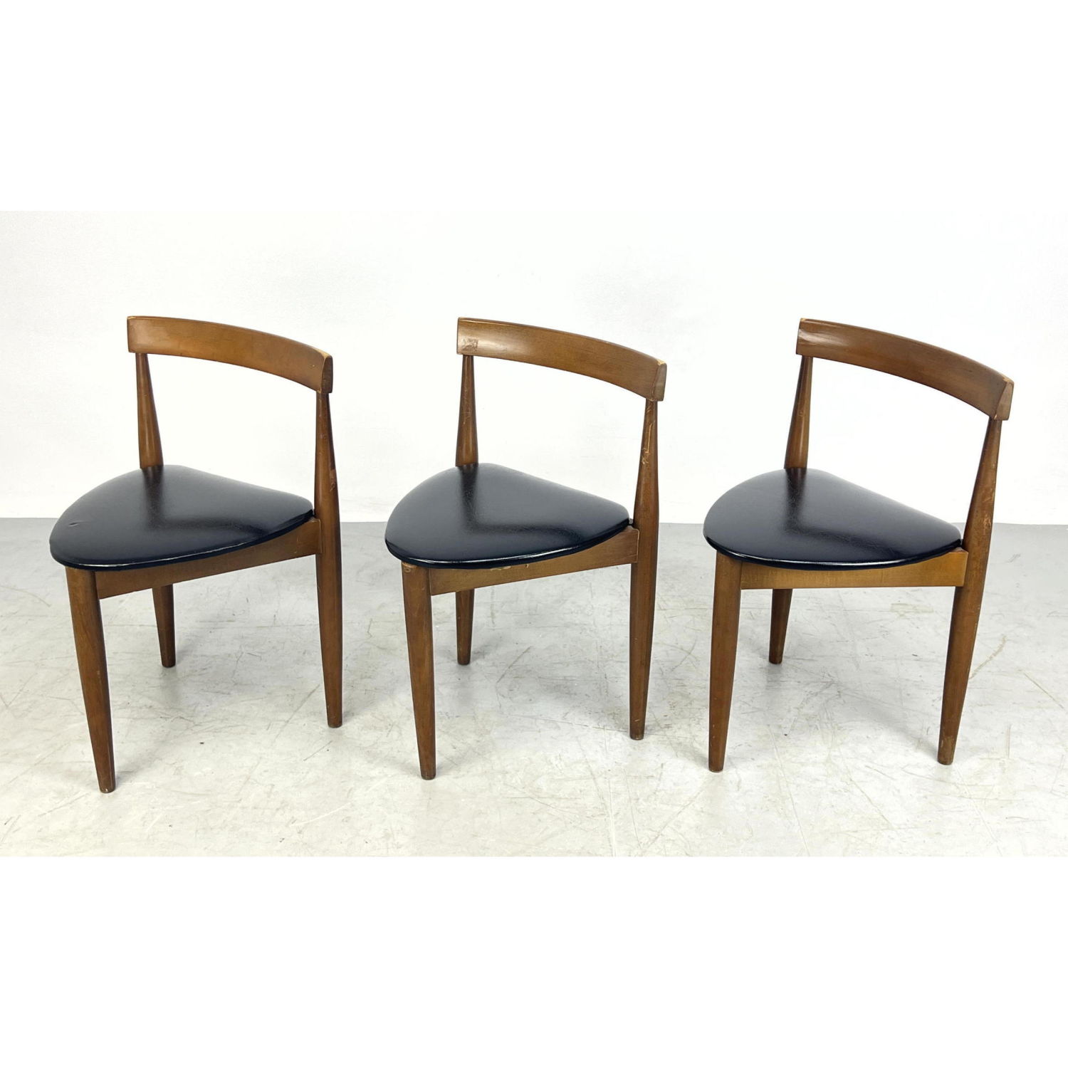 Set 3 HANS OLSEN Style Triangular