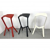 Set 3 Konstantin Grcic Miura I