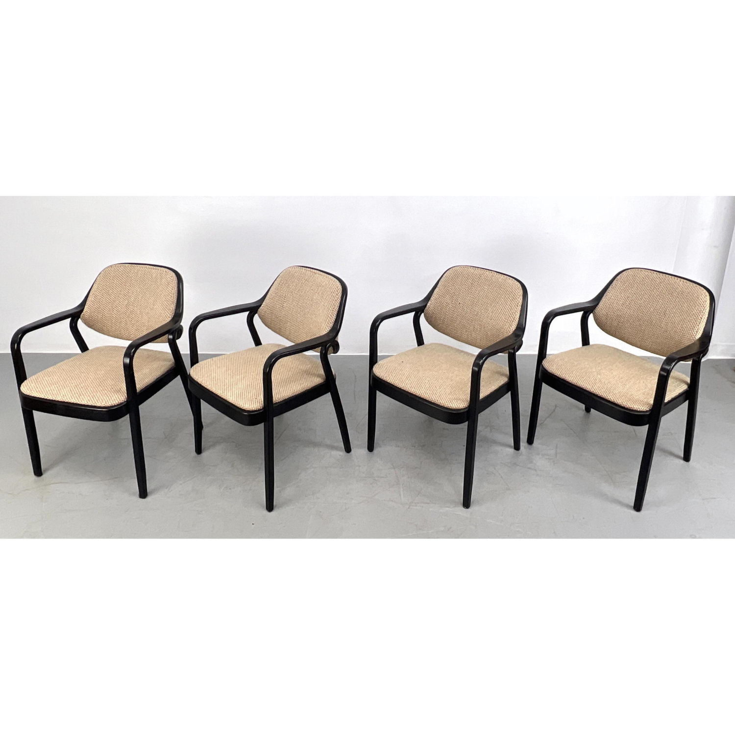 Set 4 Knoll Don Pettit Ebonized
