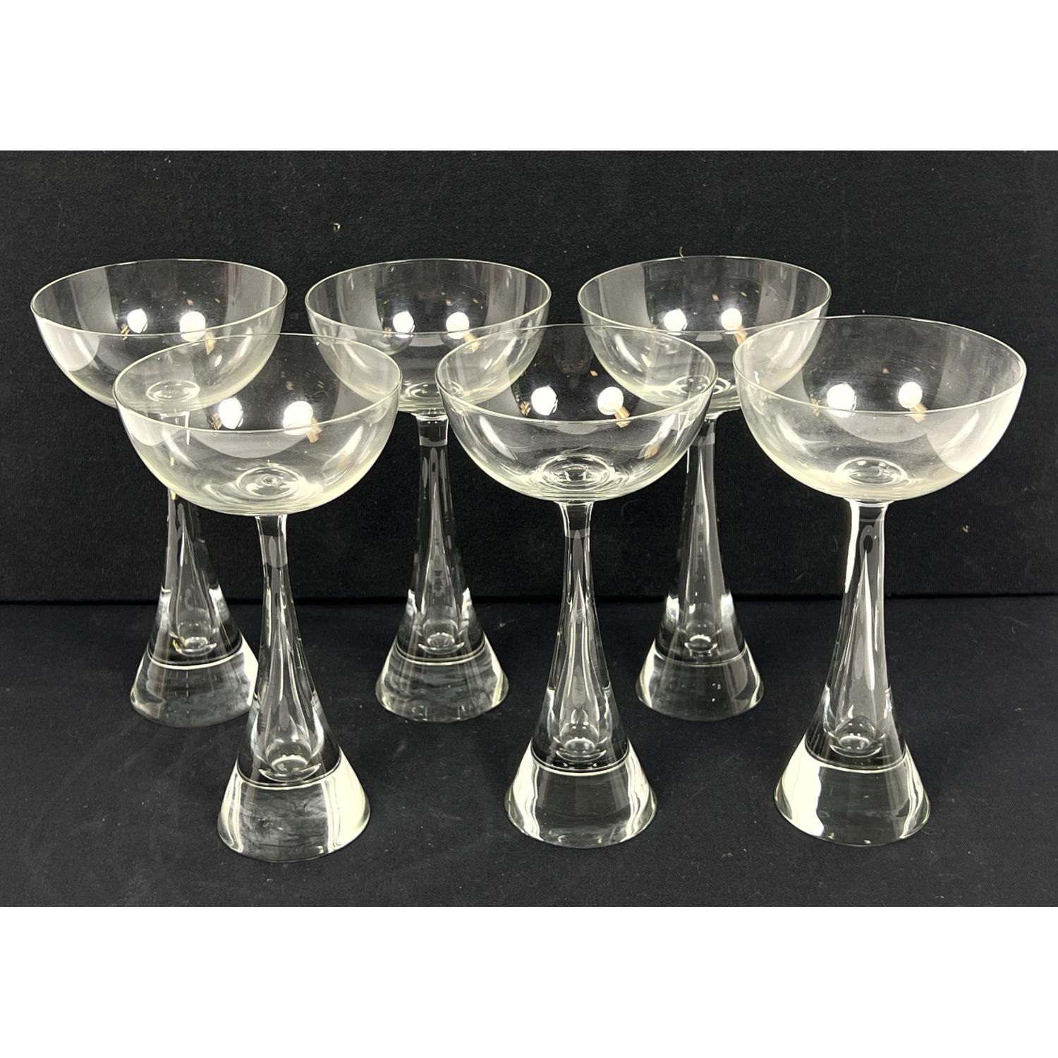 Set 6 Art Glass Stem Glasses. 
