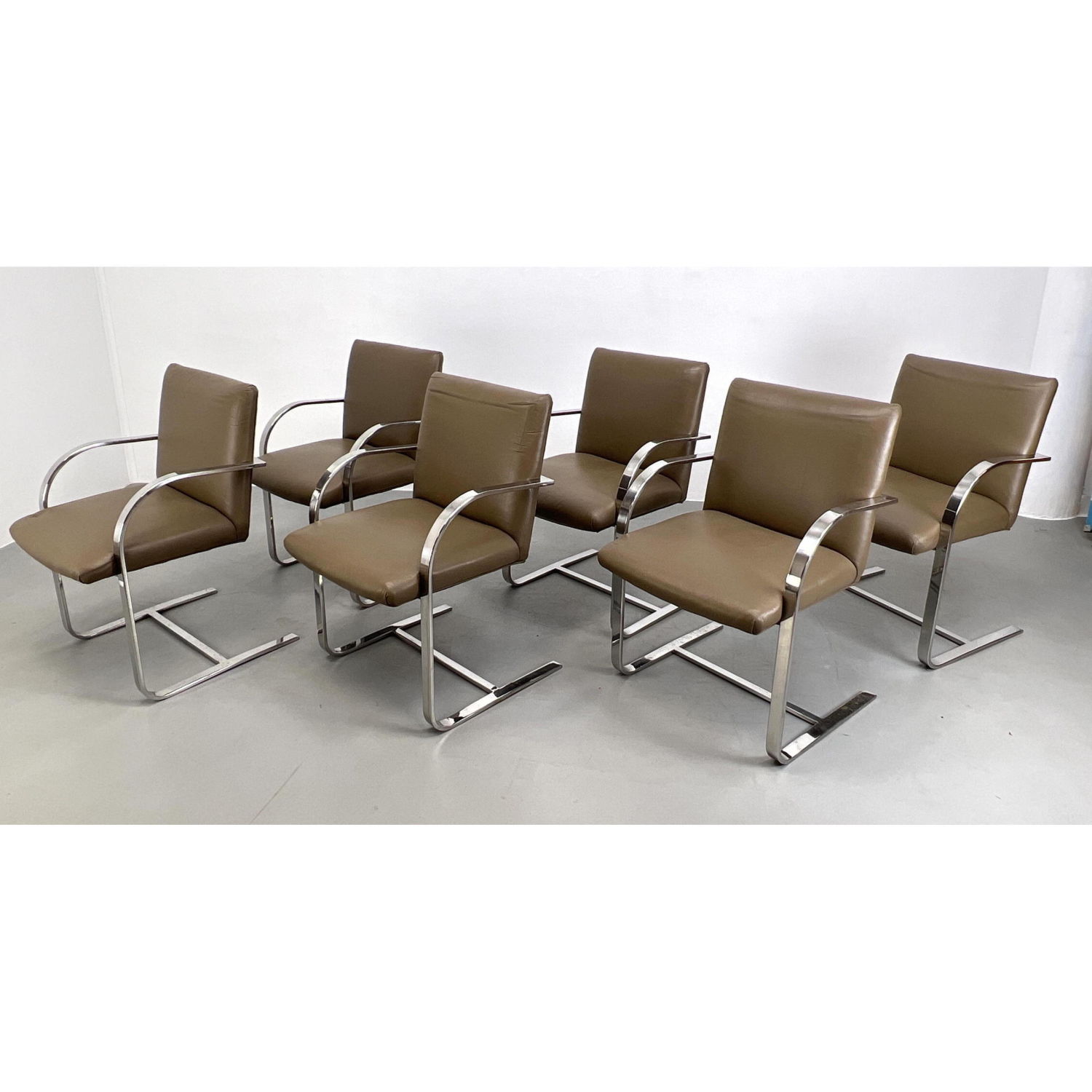 Set 6 Chrome Frame Cantilever