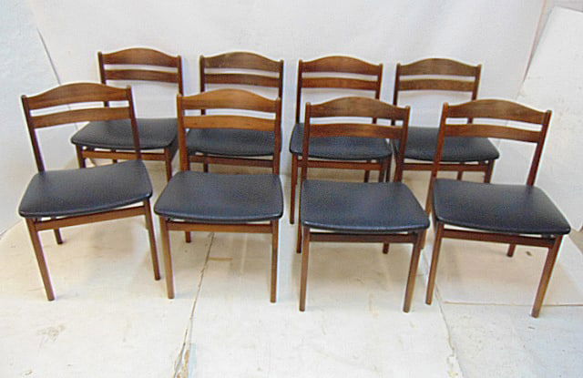SET 8 DANISH ROSEWOOD CHAIRS BY
