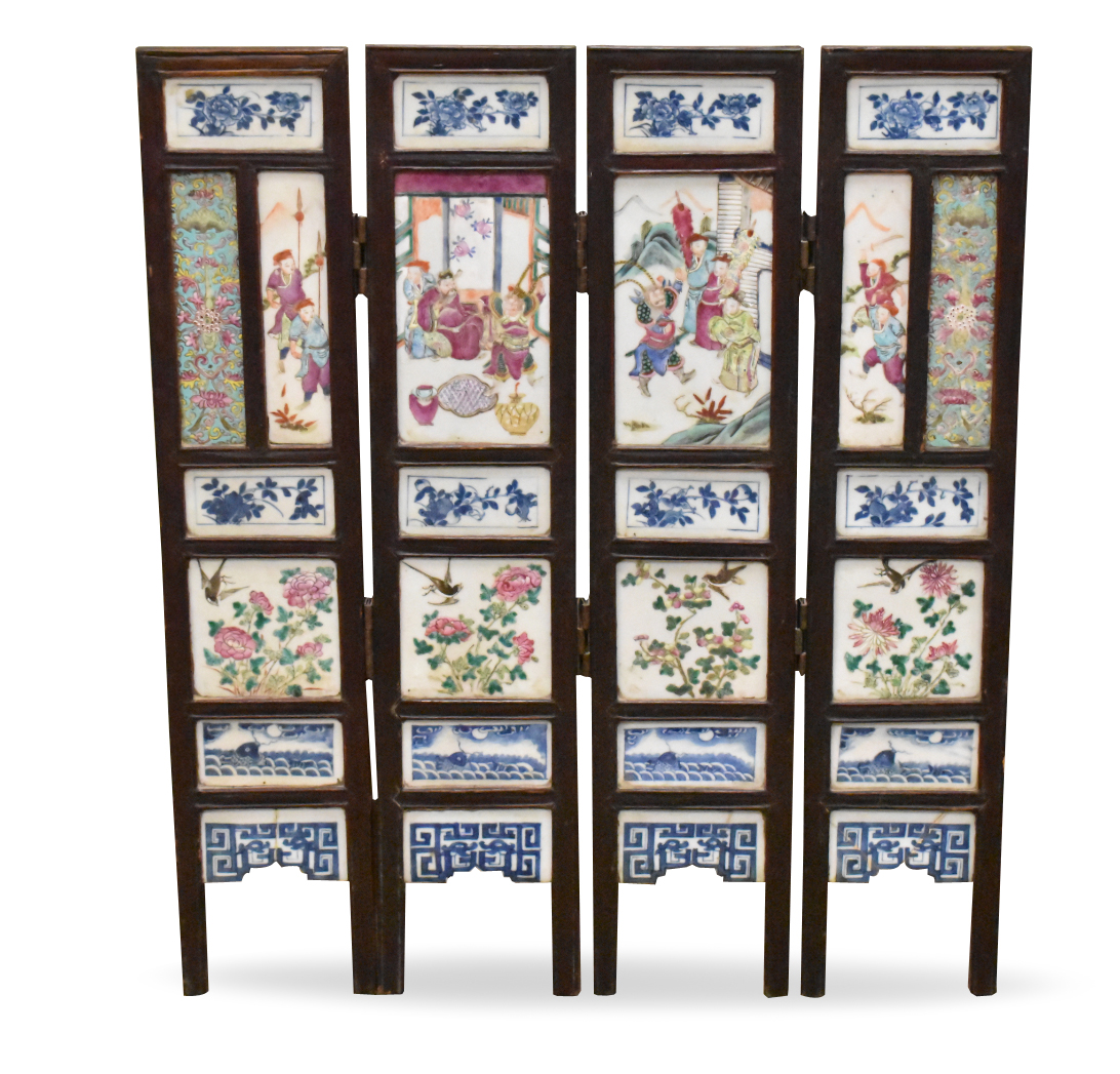 SET CHINESE FAMILLE ROSE FRAMED