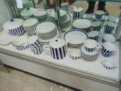 SET DANISH DINNERWARE BY LYNGB