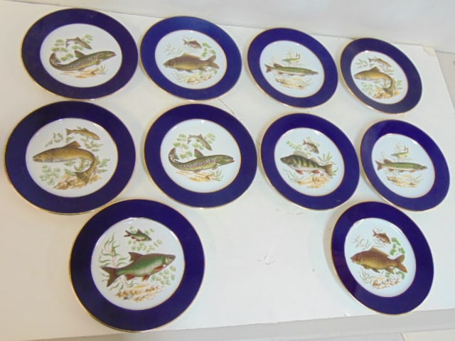 SET OF 10 PORCELAIN FISH PLATES