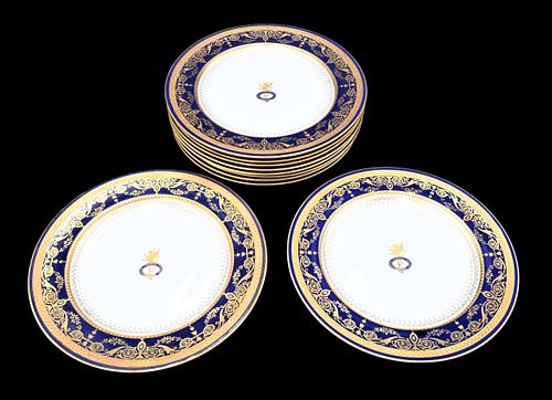 SET OF 10 WEDGWOOD PORCELAIN DINNER