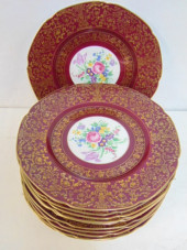 SET OF 11 PORCELAIN DINNERWARE