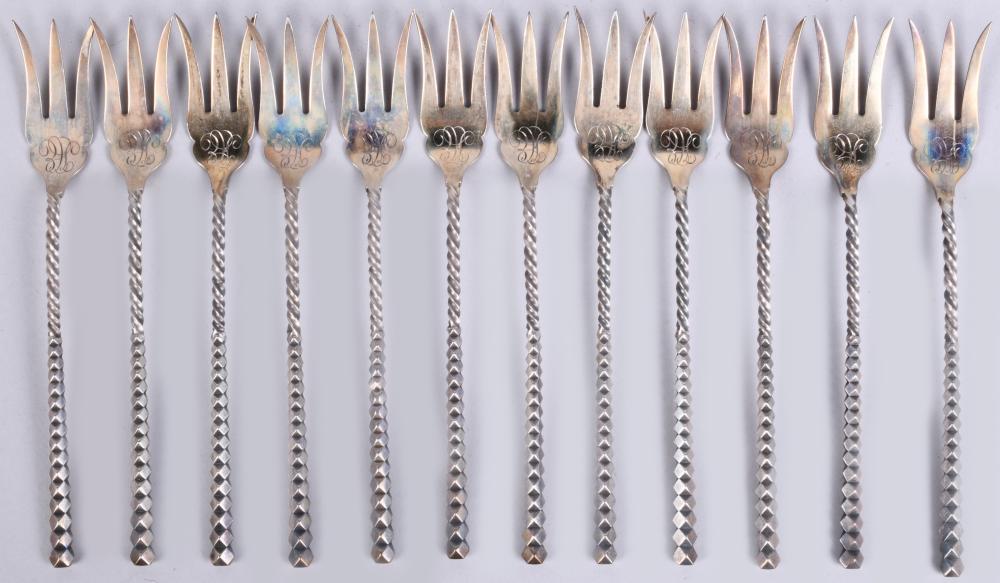 SET OF 12 DOMINICK & HAFF