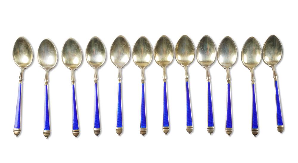 SET OF 12 EDWARD VII GILT-SILVER