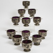 Set of 12 Finger Bowls Designe