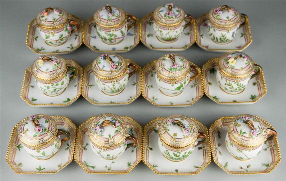 SET OF 12 ROYAL COPENHAGEN 'FLORA