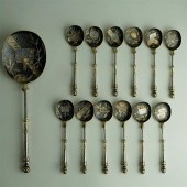 SET OF 12 VICTORIAN PARCEL-GIL