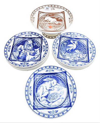 SET OF 13 EARTHENWARE DINNER PLATES