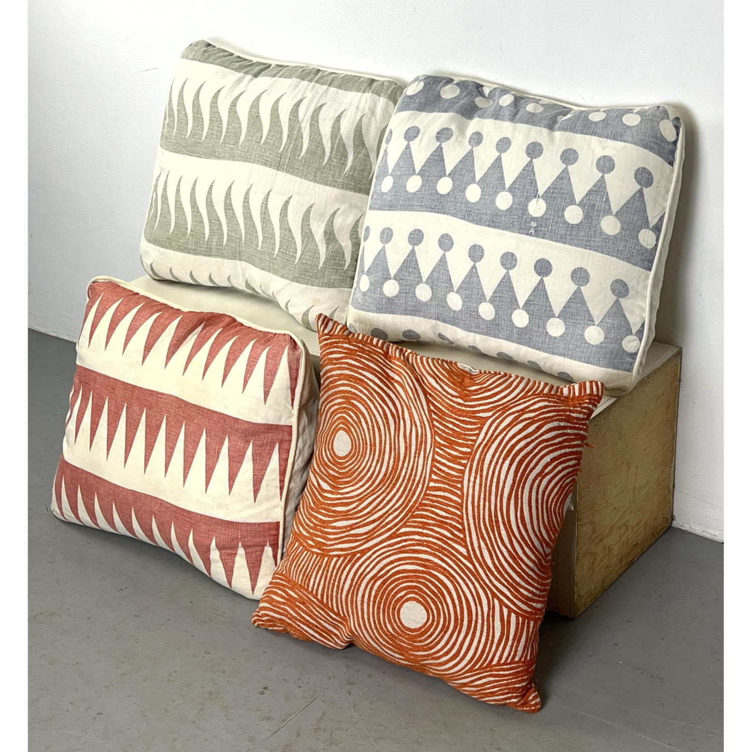Set of 3 Alexander Girard for