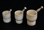 SET OF 3 GRADUATING ANTIQUE WH
