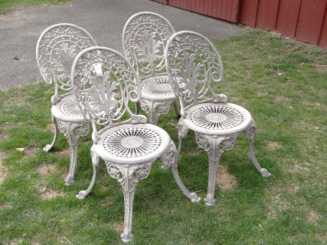 Set of (4) aluminum garden chairs.