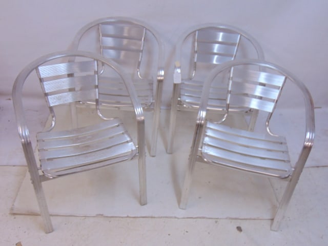 SET OF 4 STACKABLE ALUMINUM ARM