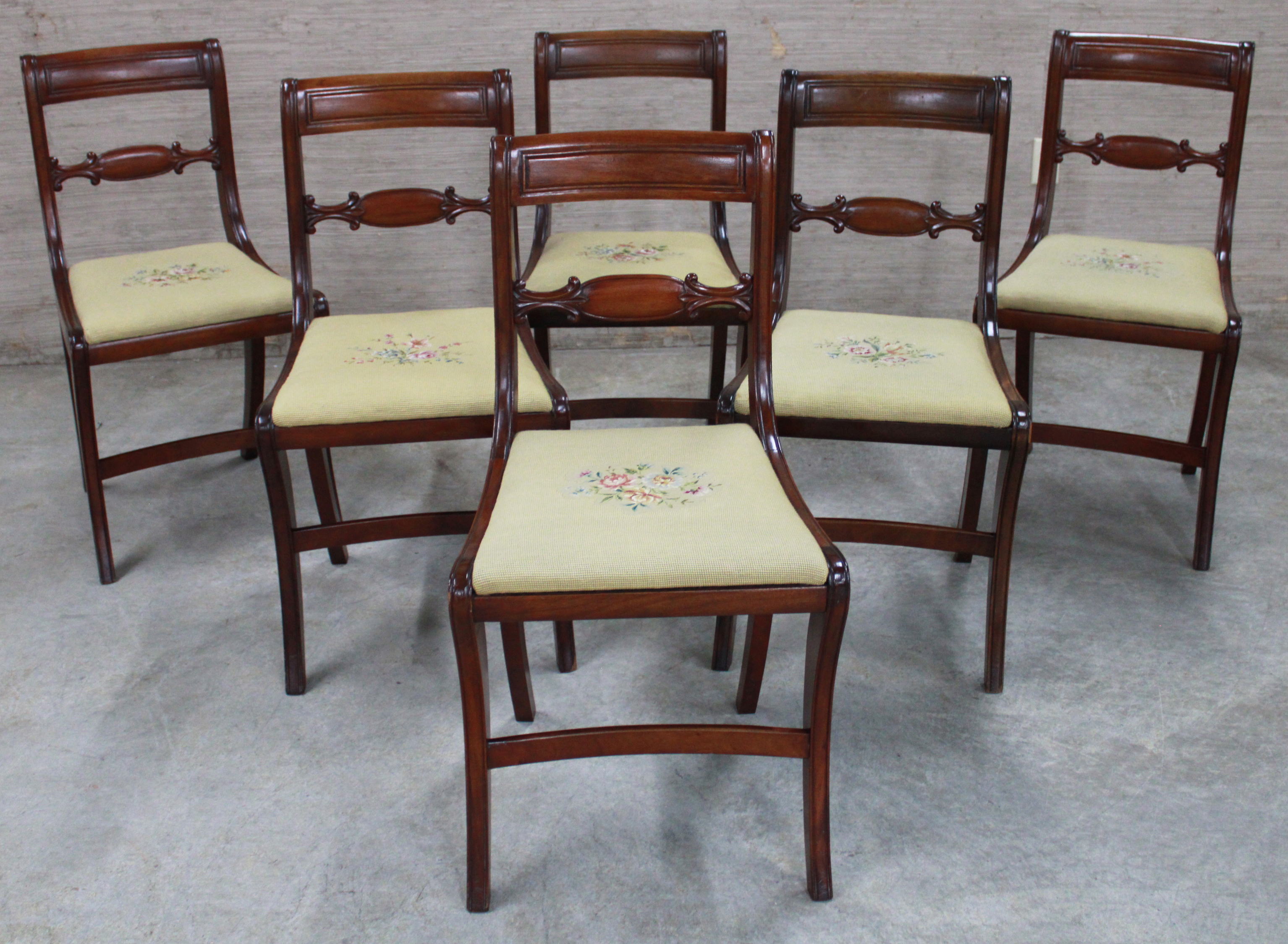 SET OF 6 AMERICAN MAHOGANY SABER