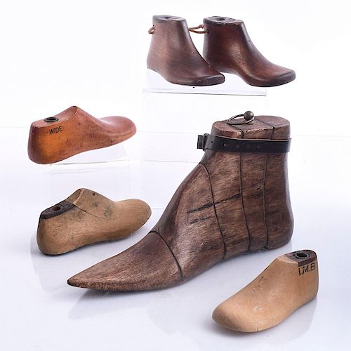 SET OF 6 VINTAGE WOODEN SHOE