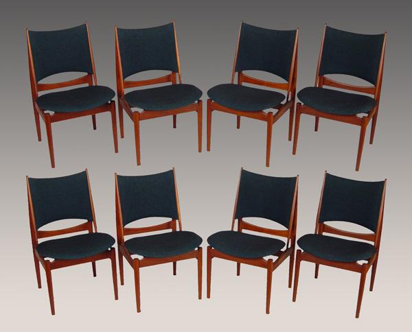 SET OF 8 FINN JUHL FOR NIELS VODDER