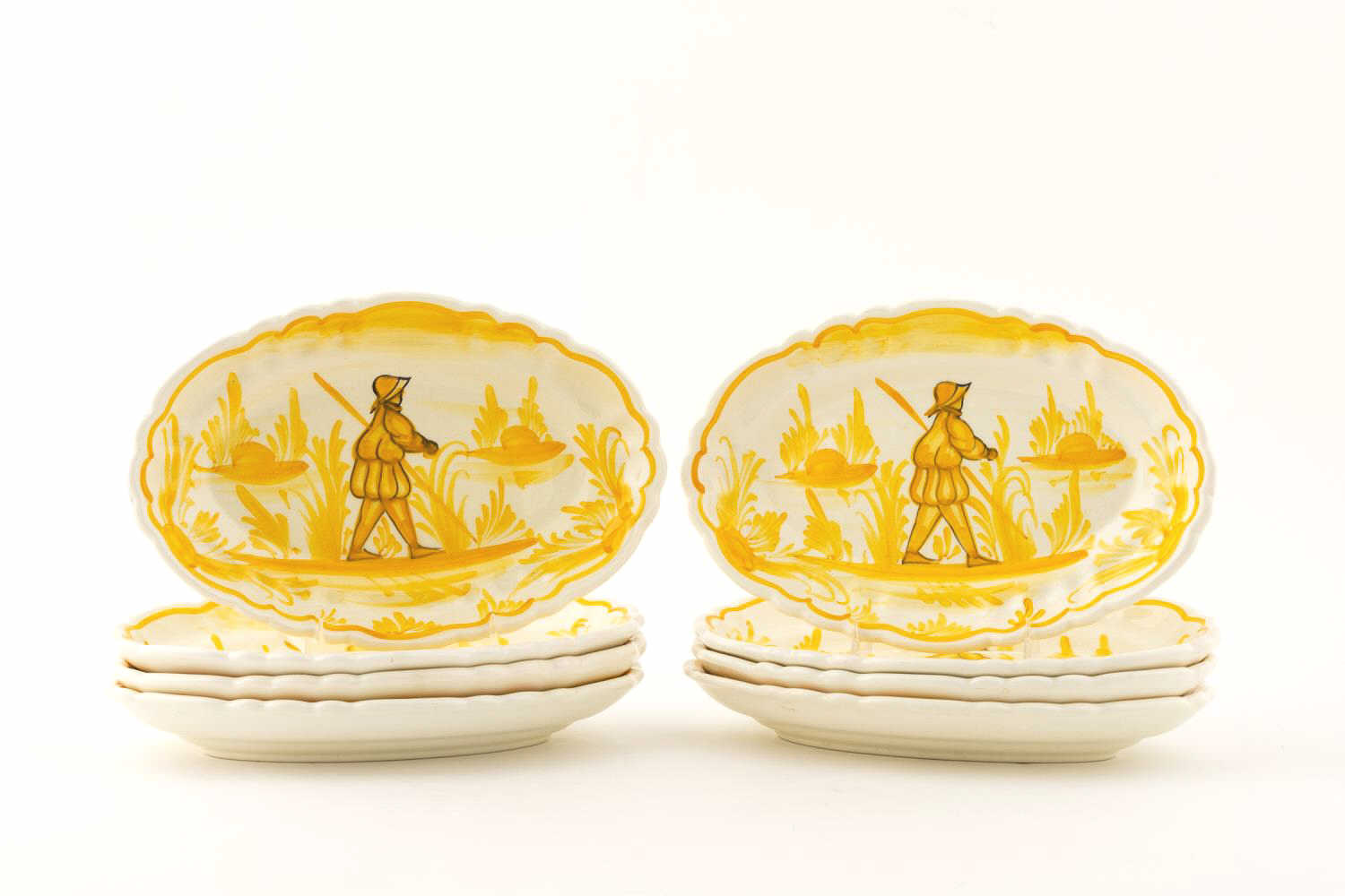 SET OF 8, GOLD & CREAM FIGURAL