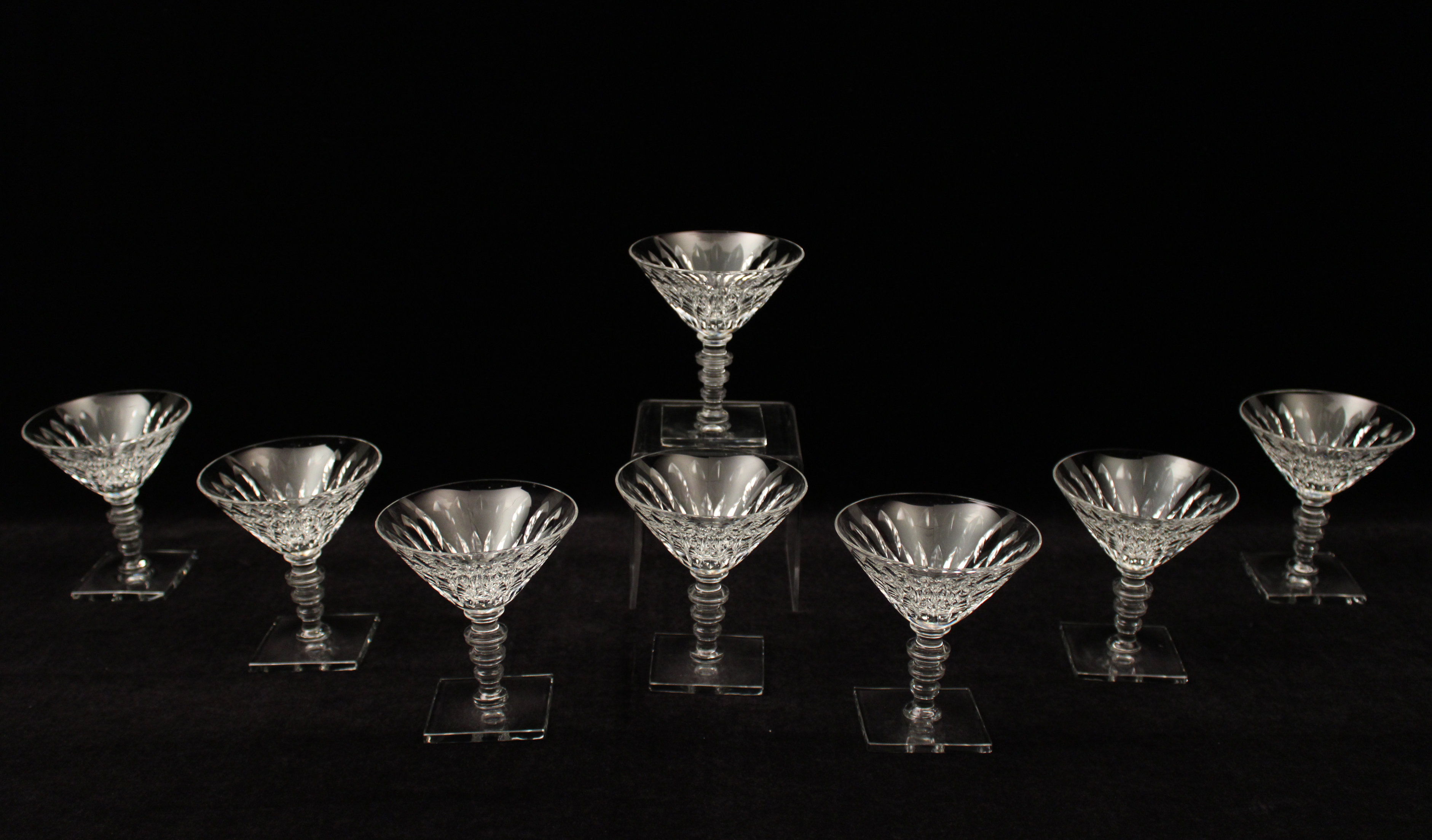 SET OF 8 HAWKES CRYSTAL MARTINI