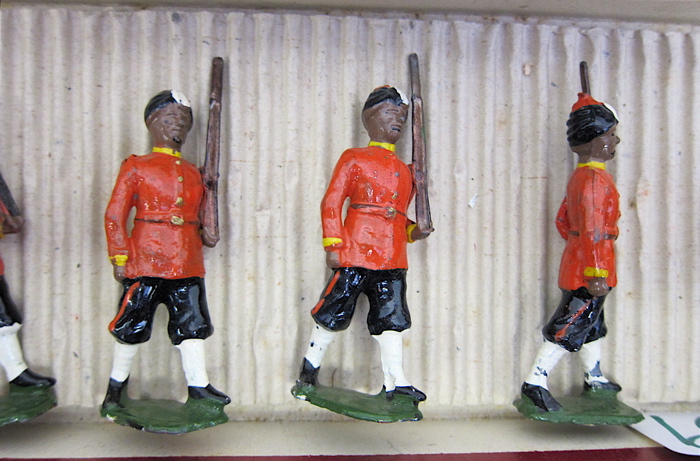 SET OF BRITAINS TOY SOLDIERS