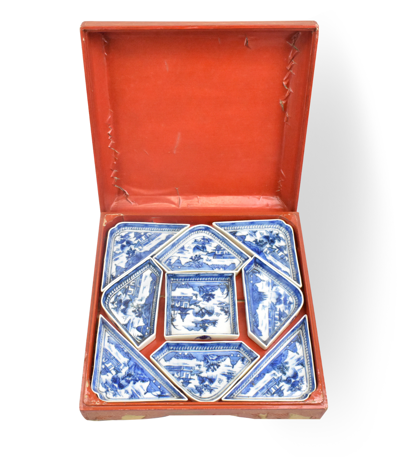SET OF CHINESE B & W DISHES &