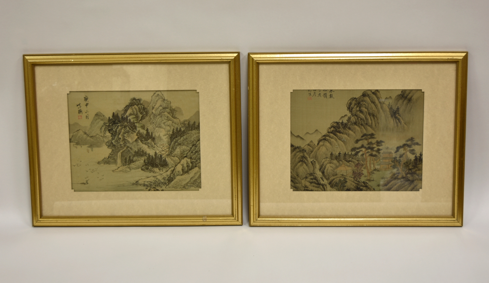 SET OF CHINESE COLOR PAINTING