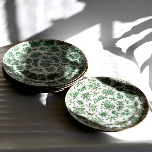 SET OF CHINESE EXPORT PORCELAIN