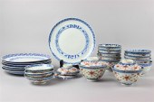 SET OF CHINESE RICE BOWLS WITH
