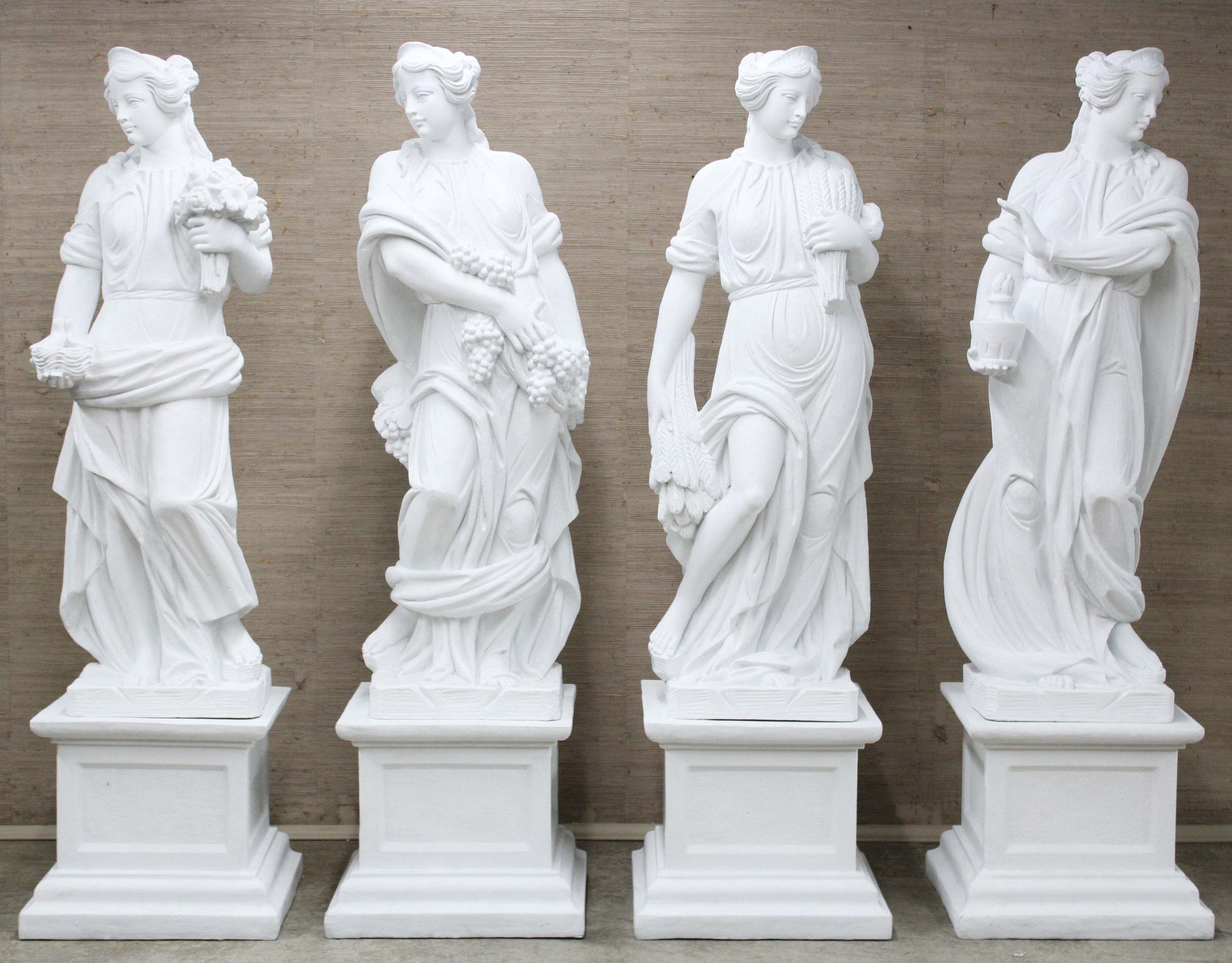 SET OF COMPOSITE LIFESIZE  FOUR