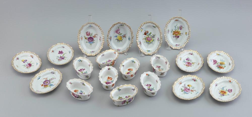 SET OF EIGHT DRESDEN PORCELAIN