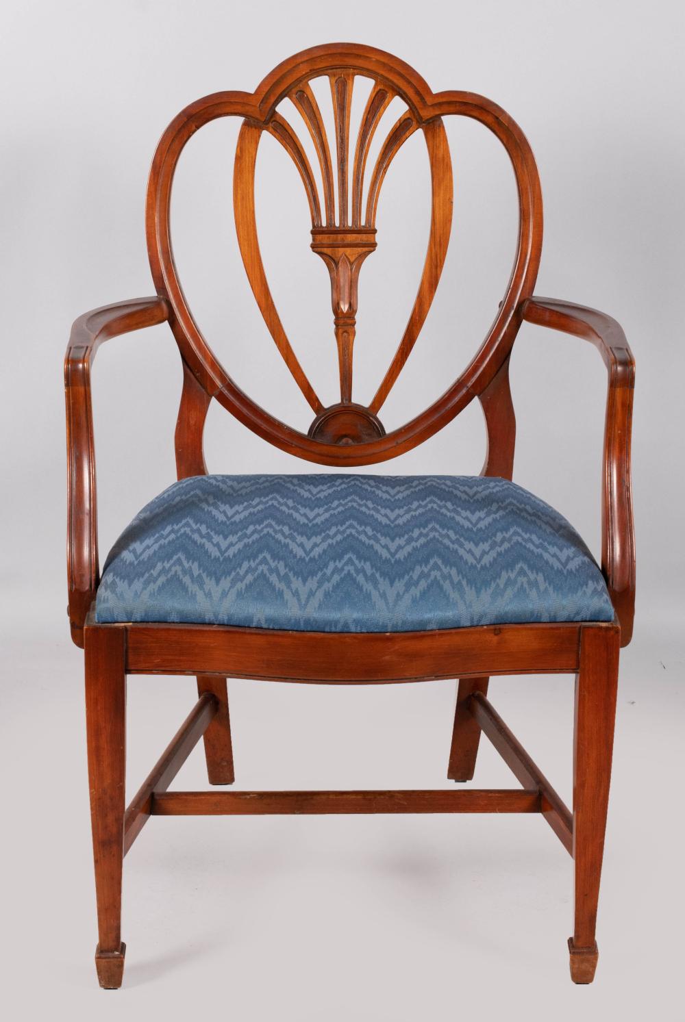 SET OF EIGHT FEDERAL MAHOGANY