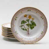 SET OF EIGHT ROYAL COPENHAGEN
