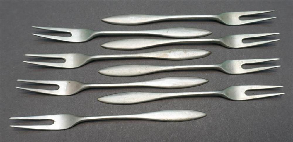 SET OF EIGHT STERLING SILVER