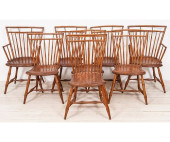 SET OF EIGHT WINDSOR CHAIRS<br