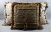 SET OF FIVE DECORATOR PILLOWSS