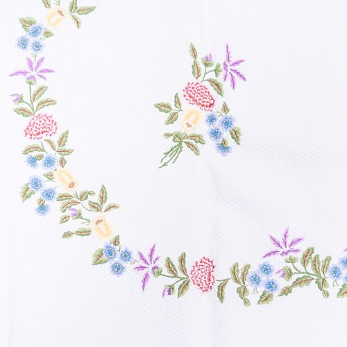 SET OF FLORAL EMBROIDERED BED