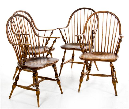Set of four American continuous arm