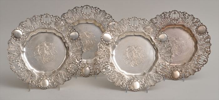 SET OF FOUR DOMINICK & HAFF